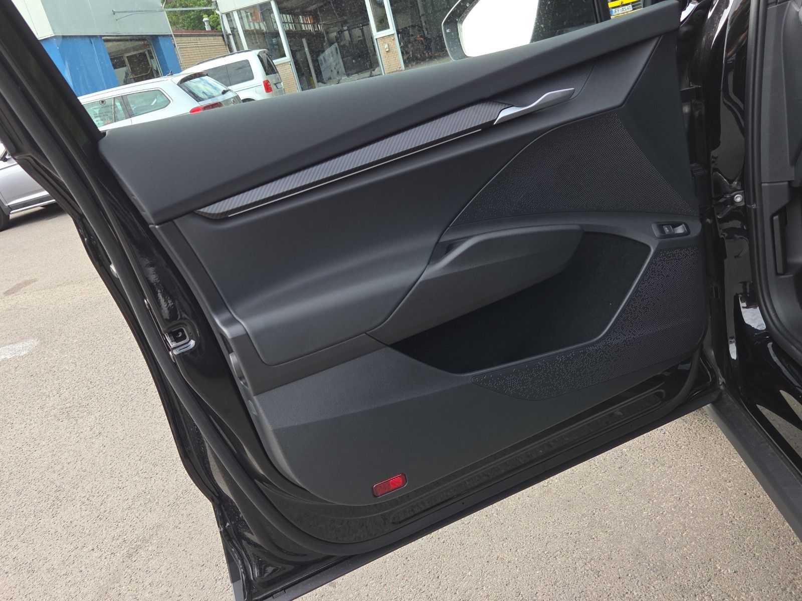 Elroq 60 Sportline 63 kWh 150 kW WP RFK AHK