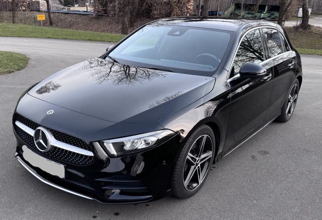 MERCEDES-BENZ A 200 * AMG-Line * Navi * LED * Sprachsteuerung
