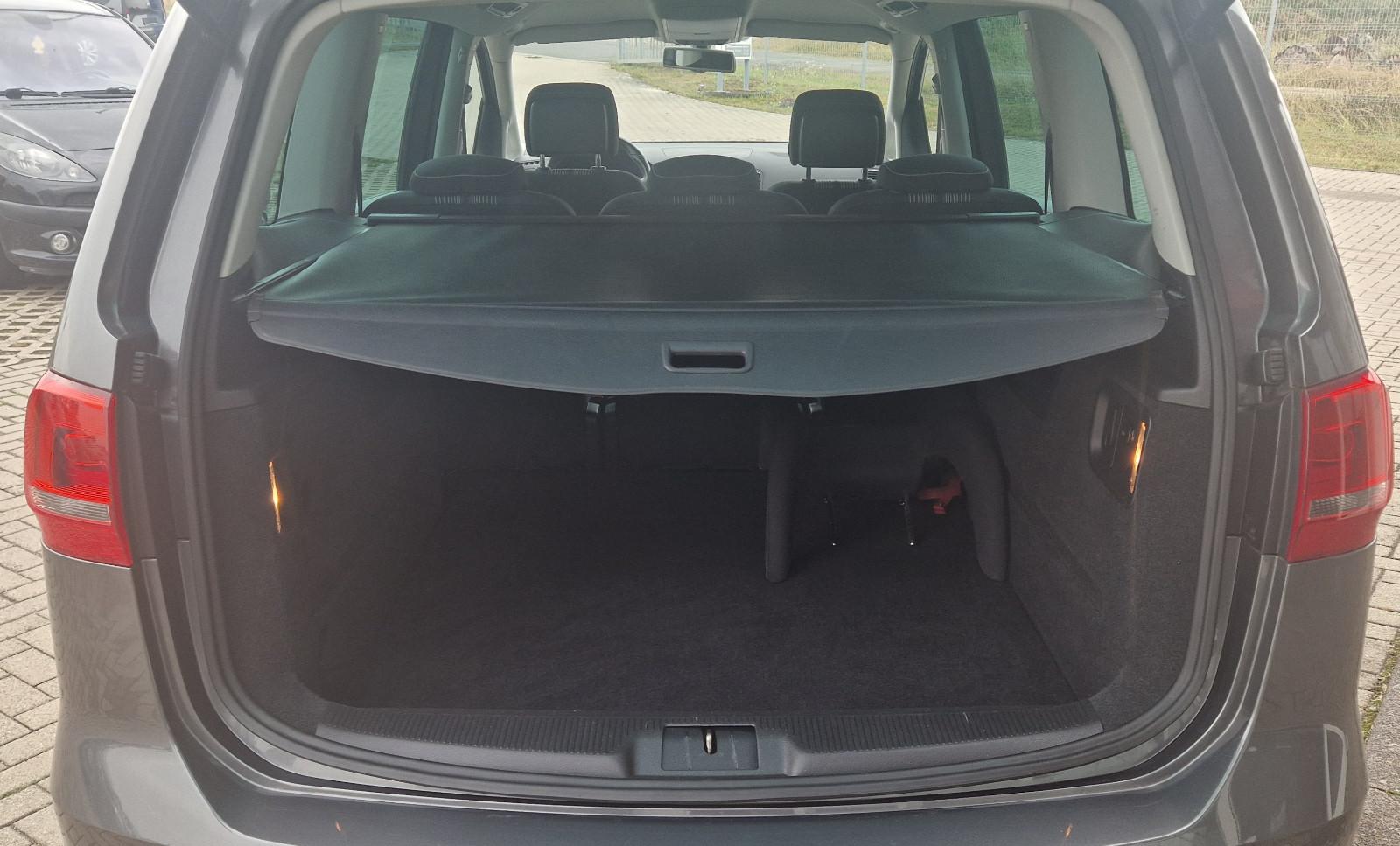 VOLKSWAGEN SHARAN MATCH DSG NAVI /  | 140 ch | VOLANT CUIR