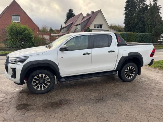 Toyota Hilux 2.8 GR Sport DoubleCab*elek.Rollo+JBL+360*