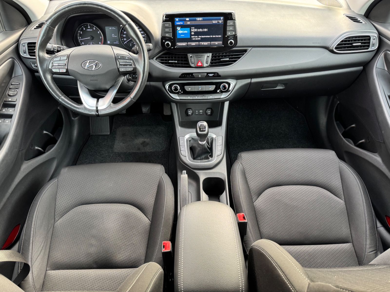 Fahrzeugabbildung Hyundai i30 Trend*NAVI*CAM*SHZ*TEMPO*BT