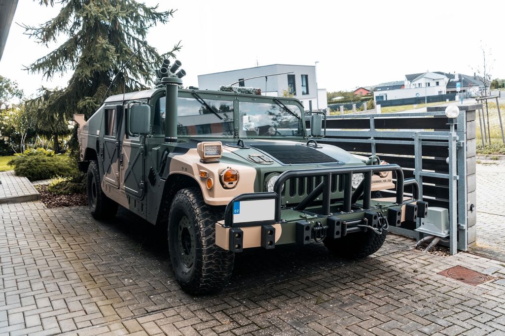 Hummer H1