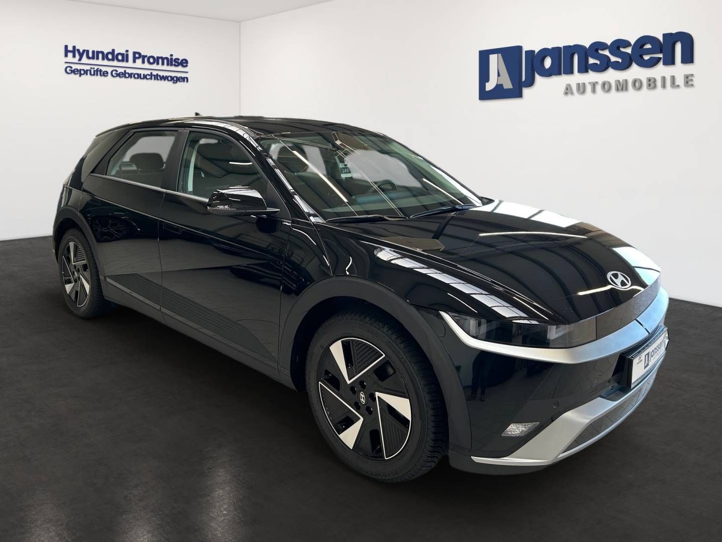 Fahrzeugabbildung Hyundai IONIQ 5 84 kWh (229 PS) 2WD DYNAMIQ, el. Heckkla