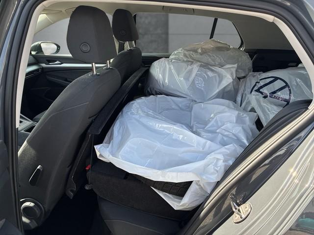 Volkswagen Golf VIII Lim. Life 1.5 eTSI DSG*AHK*LED*NAVI*, миниатюра 14