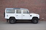 Land Rover Defender 110 TD4 Station Wagon LXV Limited - Land Rover Defender: Lxv