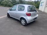 Toyota Yaris 1.0 Sol Tüv 10/27 - Gebrauchtwagen bis 4.500 Euro mit TÜV