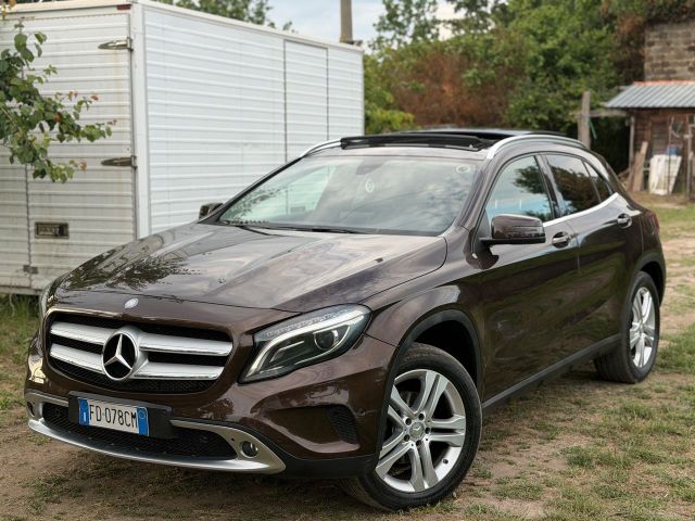 MERCEDES-BENZ GLA 200 d Automatic 4Matic Sport TETTO NUOVA