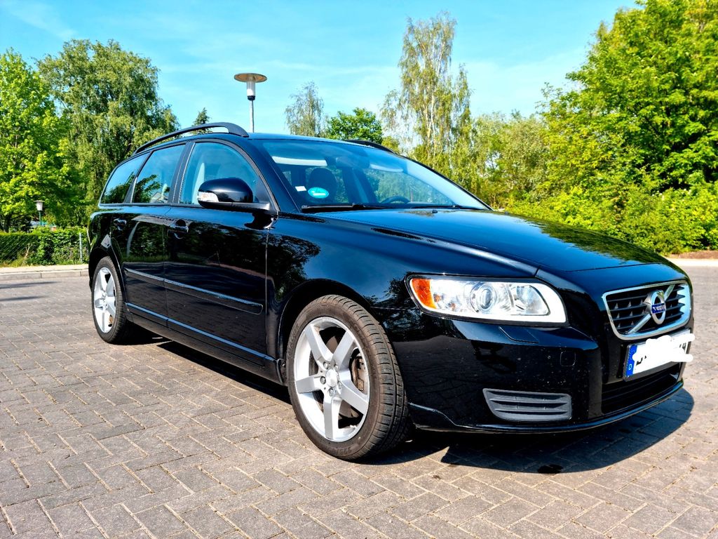 Volvo V50