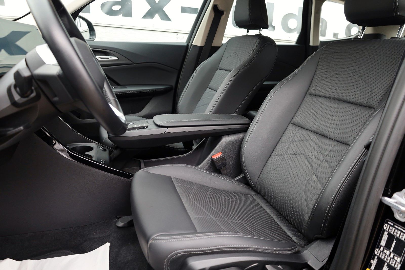 Fahrzeugabbildung BMW X1 25e xDrive Leder,Navi,LED,Kamera,Park Paket