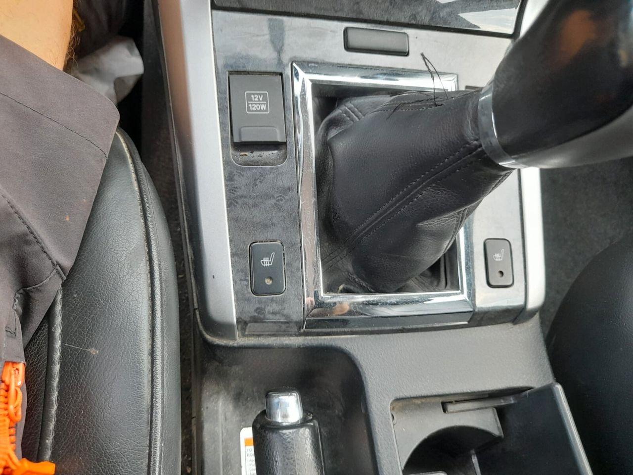 Suzuki Grand Vitara 2012 — photo 8