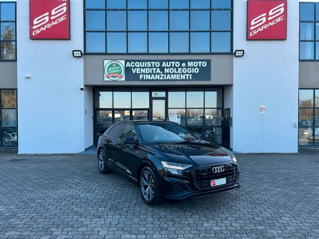 Audi Q8 50 TDI 286 CV quattro S-LINE |MATRIX| CA