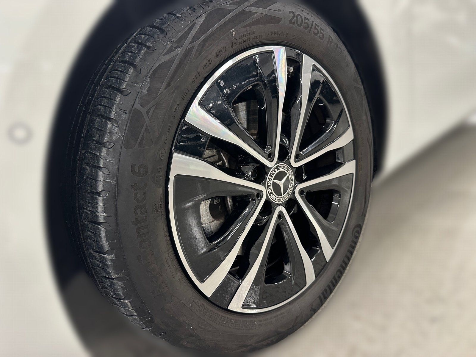 Fahrzeugabbildung Mercedes-Benz A 200 Progressive*AHK*LED*Kamera*SHZ*PDC*Lordose