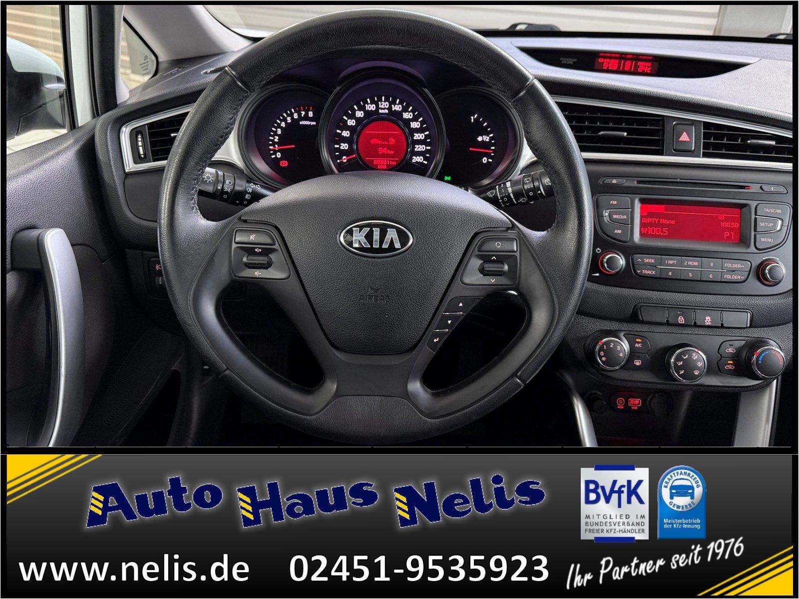 Kia Cee'd Sportswagon 1.4 CVVT Vision RadioCD MP3 US