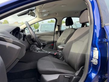 Ford Focus - 6
