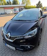 Renault Scenic Initiale Paris dCi 160 EDC Automatik Euro - Renault Scenic: Dci 160