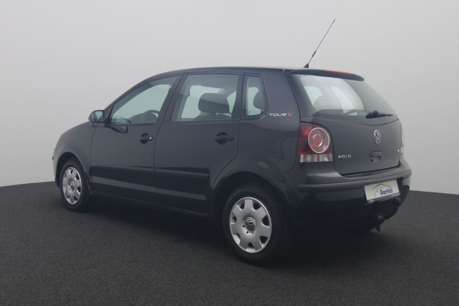 Fahrzeugabbildung Volkswagen Polo IV 1.4 Tour AUTOMATIK AHK KLIMA SHZ