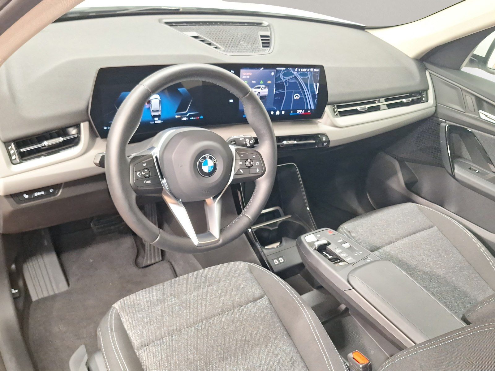 BMW X1 sDrive20i AHK Kamera LED Sitzheizung Alarm foto 4