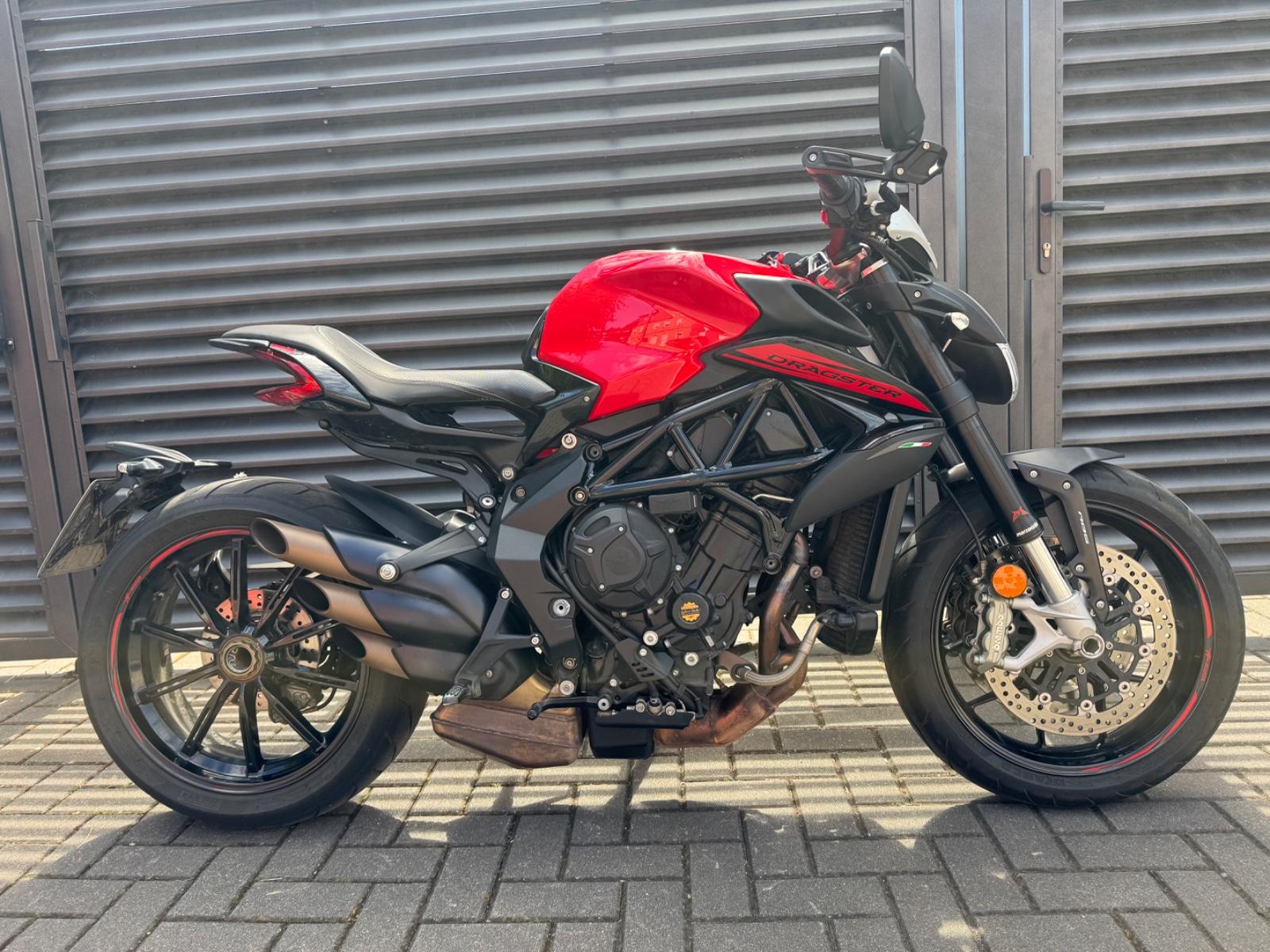 MV Agusta 800 Dragster  Rosso| Tiefer | Reifen+ Insp neu