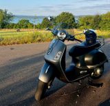Vespa Piaggio GTS SUPER 300