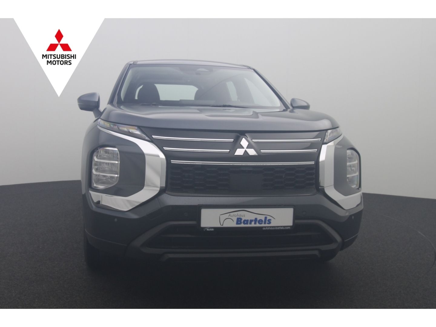 Fahrzeugabbildung Mitsubishi Outlander Plug-in Hybrid BASIS ++Sitzheizung++