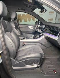 Audi Q7 - 11
