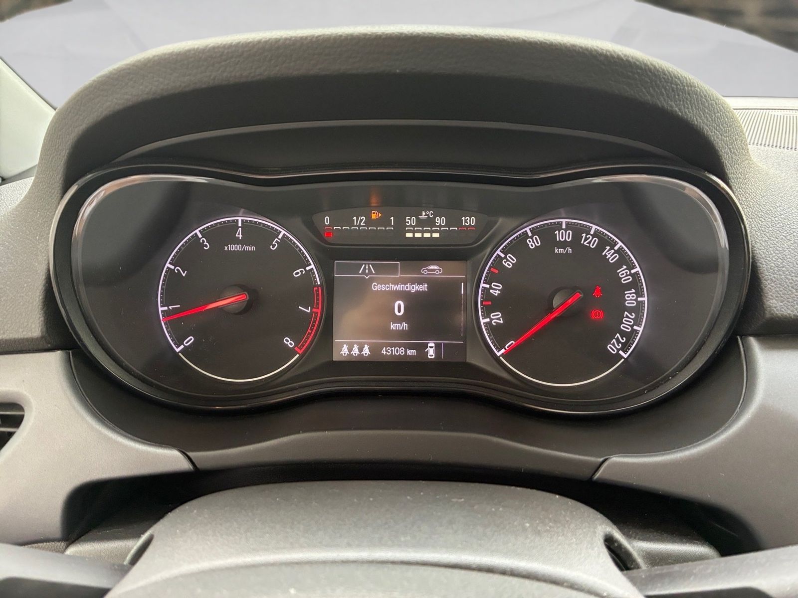 Fahrzeugabbildung Opel Corsa E 1.4 Edition PDC,SHZ,Winterp.