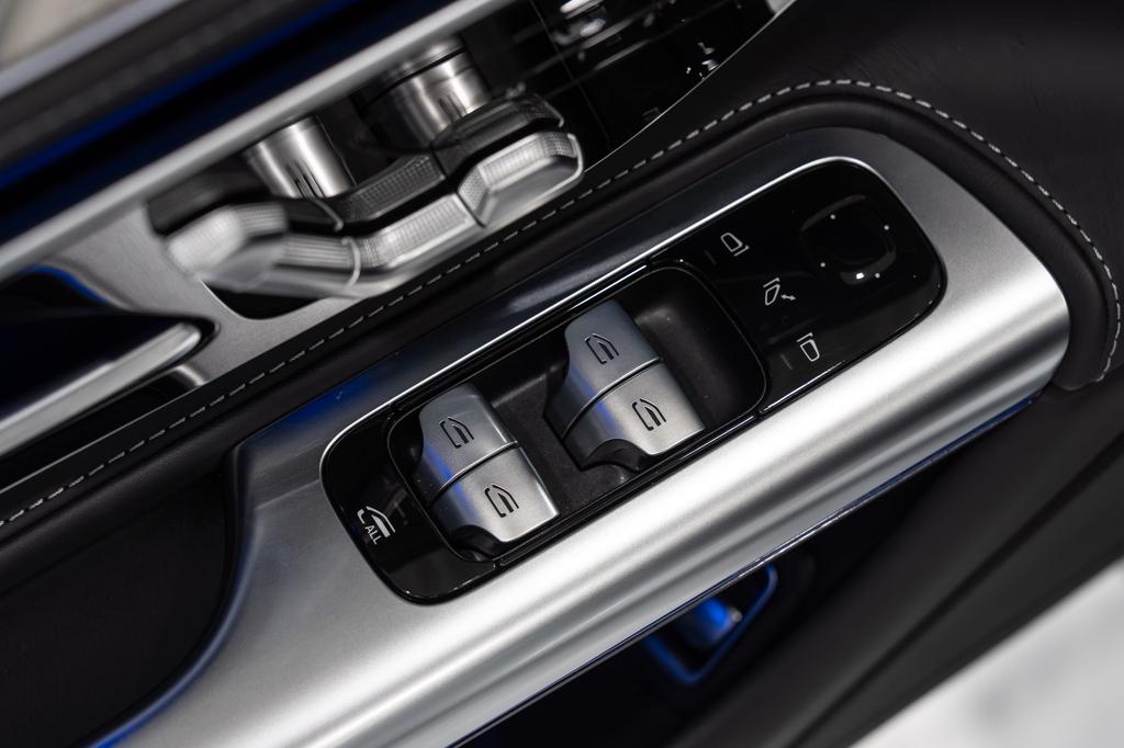 Mercedes-Benz SL 43 AMG