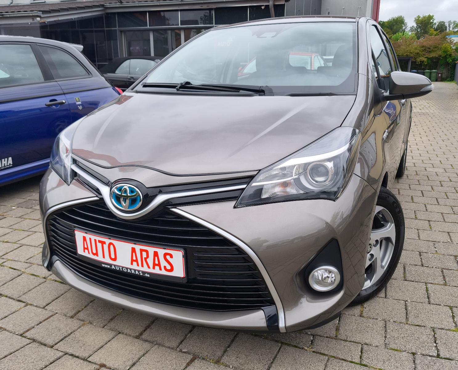 Toyota Yaris Edition-S 1.5  Hybrid