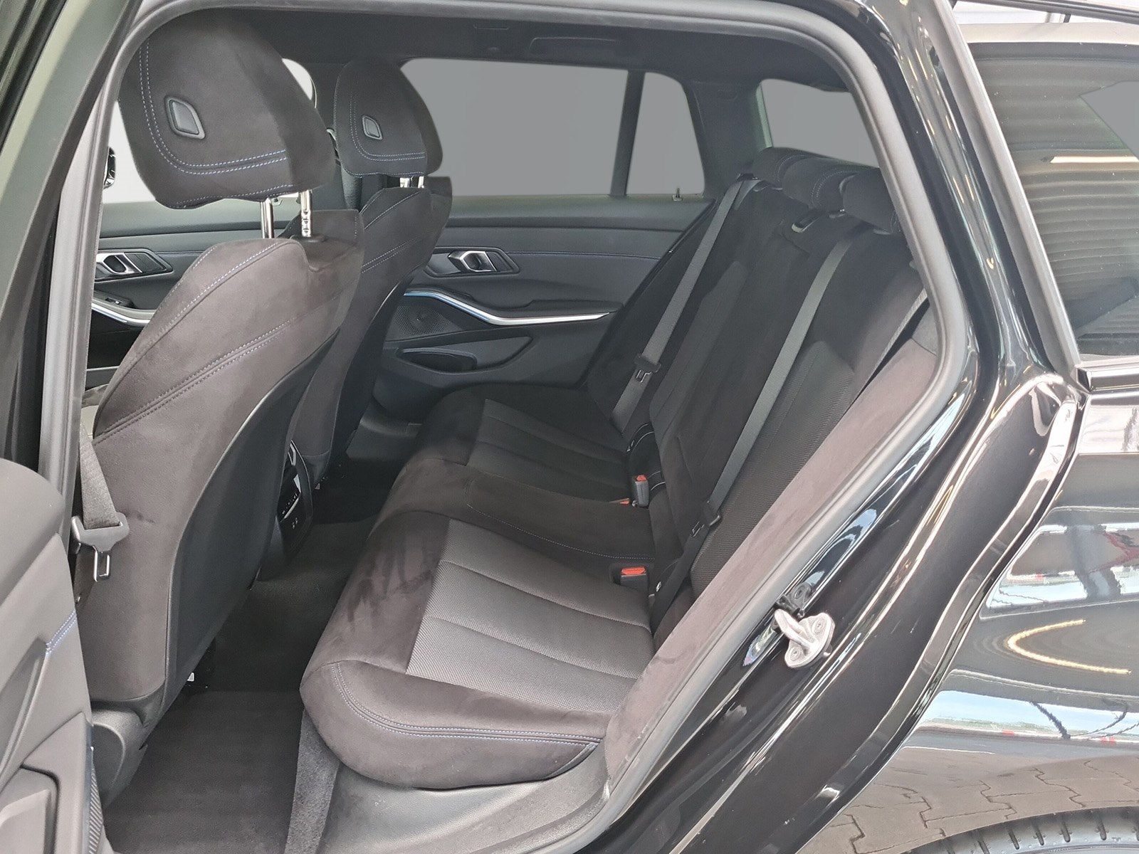BMW 320 - Bild 12