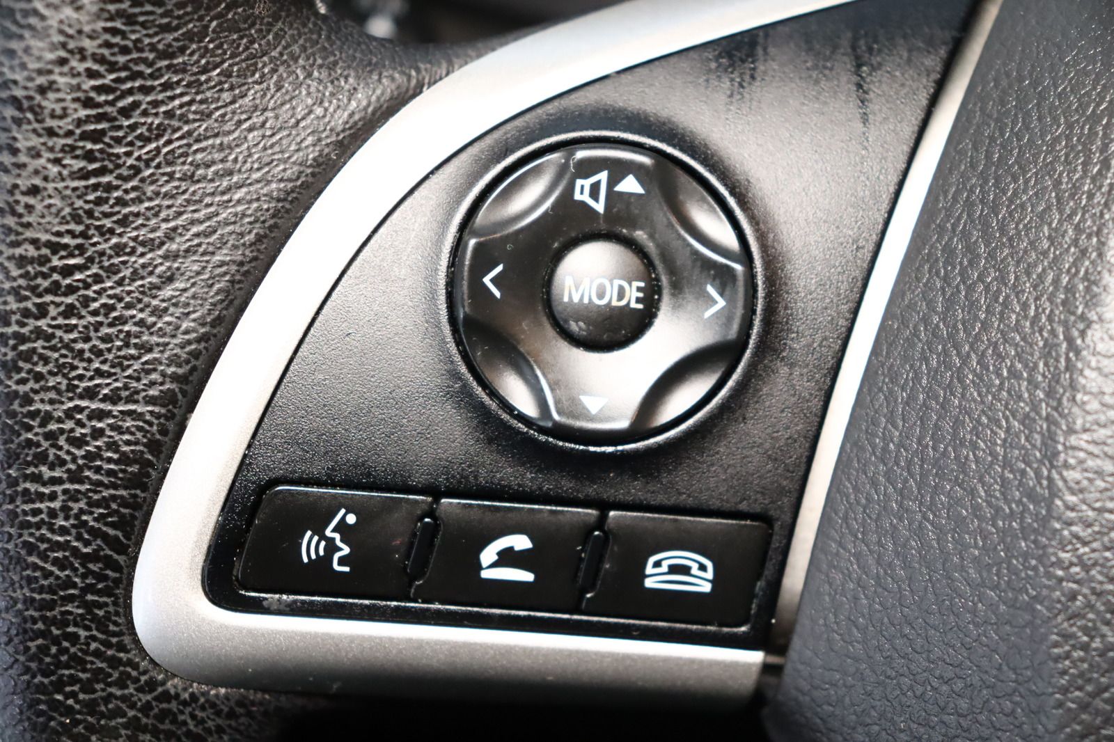 Fahrzeugabbildung Mitsubishi Outlander 2.2 DI-D Invite ClearTec 4WD