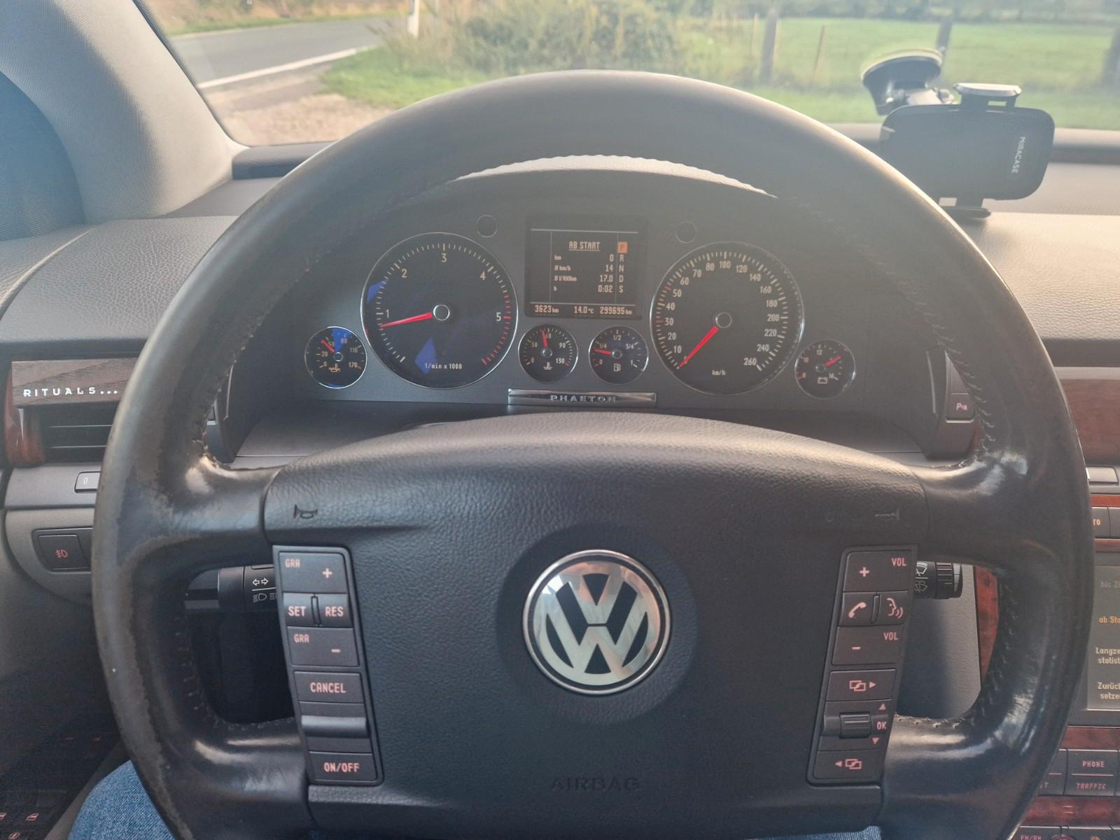 Volkswagen Phaeton 3.0 V6 TDI 4MOTION Tiptronic 4-Sitze...