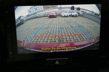 Bild 14 Toyota YARIS HYBRID STYLE EU; WINTERPAKET, RFK, LM