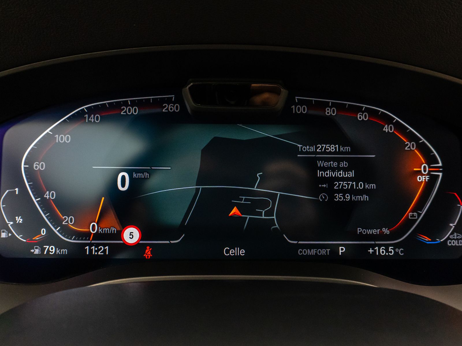 Fahrzeugabbildung BMW 530i Luxury Line Kamera Laser HUD DAB H/K SoftCL
