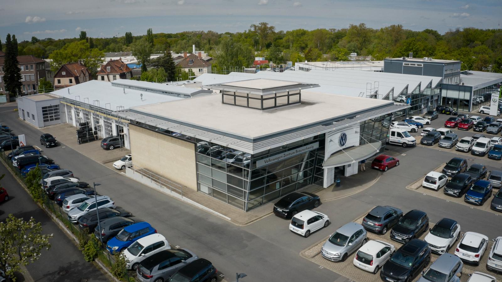 showroom-image-main