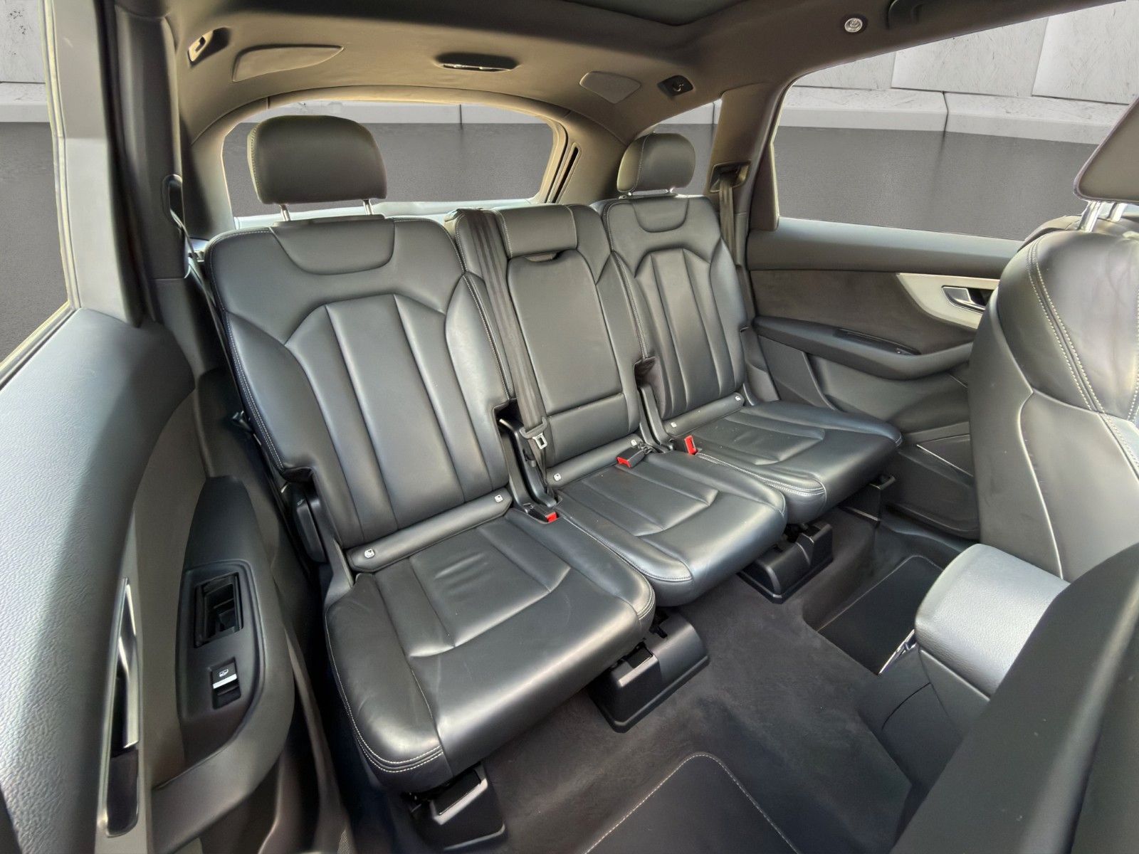 Fahrzeugabbildung Audi Q7 TDI Quattro S line *Luft*Matrix*Bose*Panodach