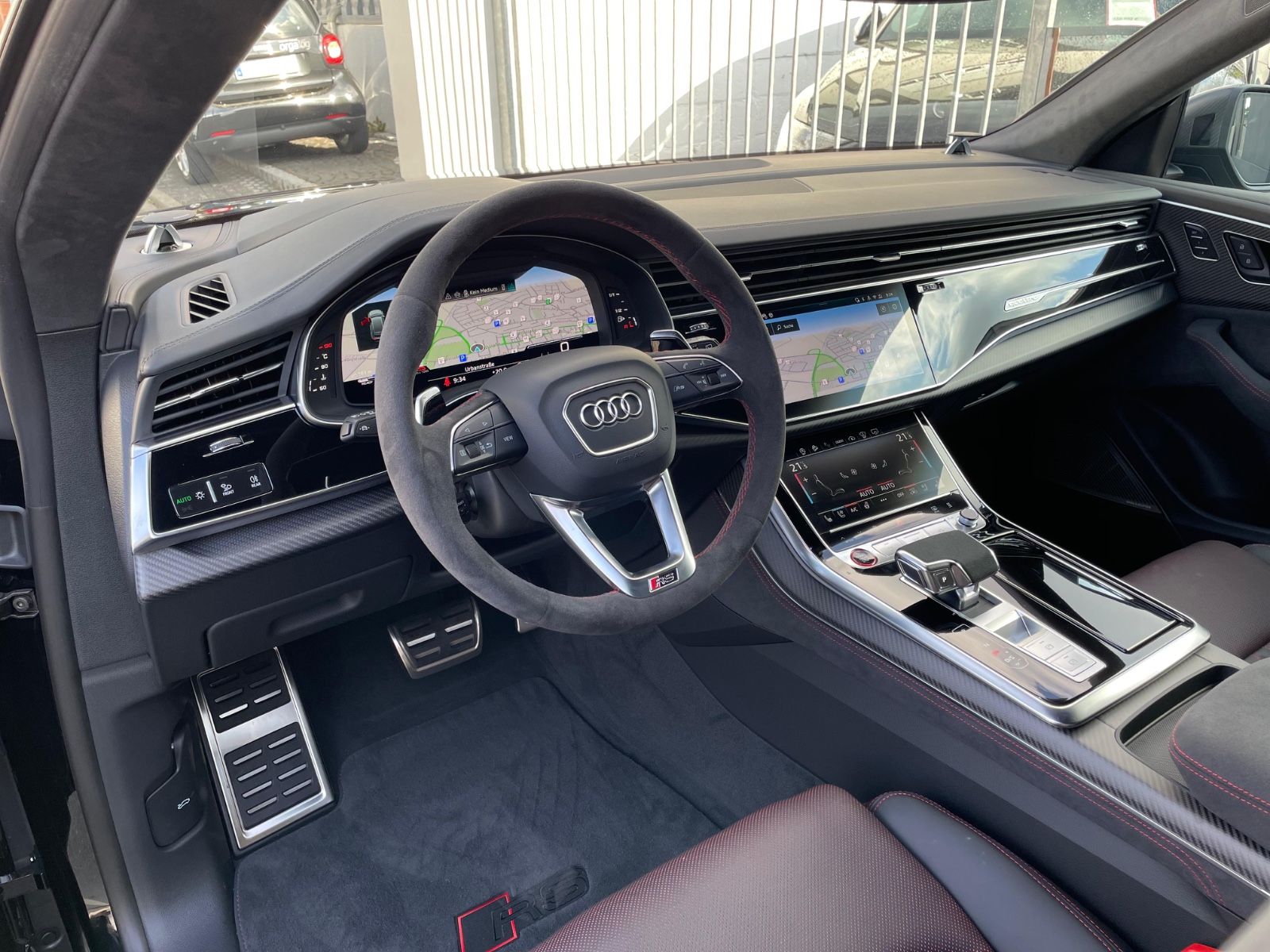Fahrzeugabbildung Audi RSQ8 Performance Full Option|Carbon|STHZ|B&O Adv