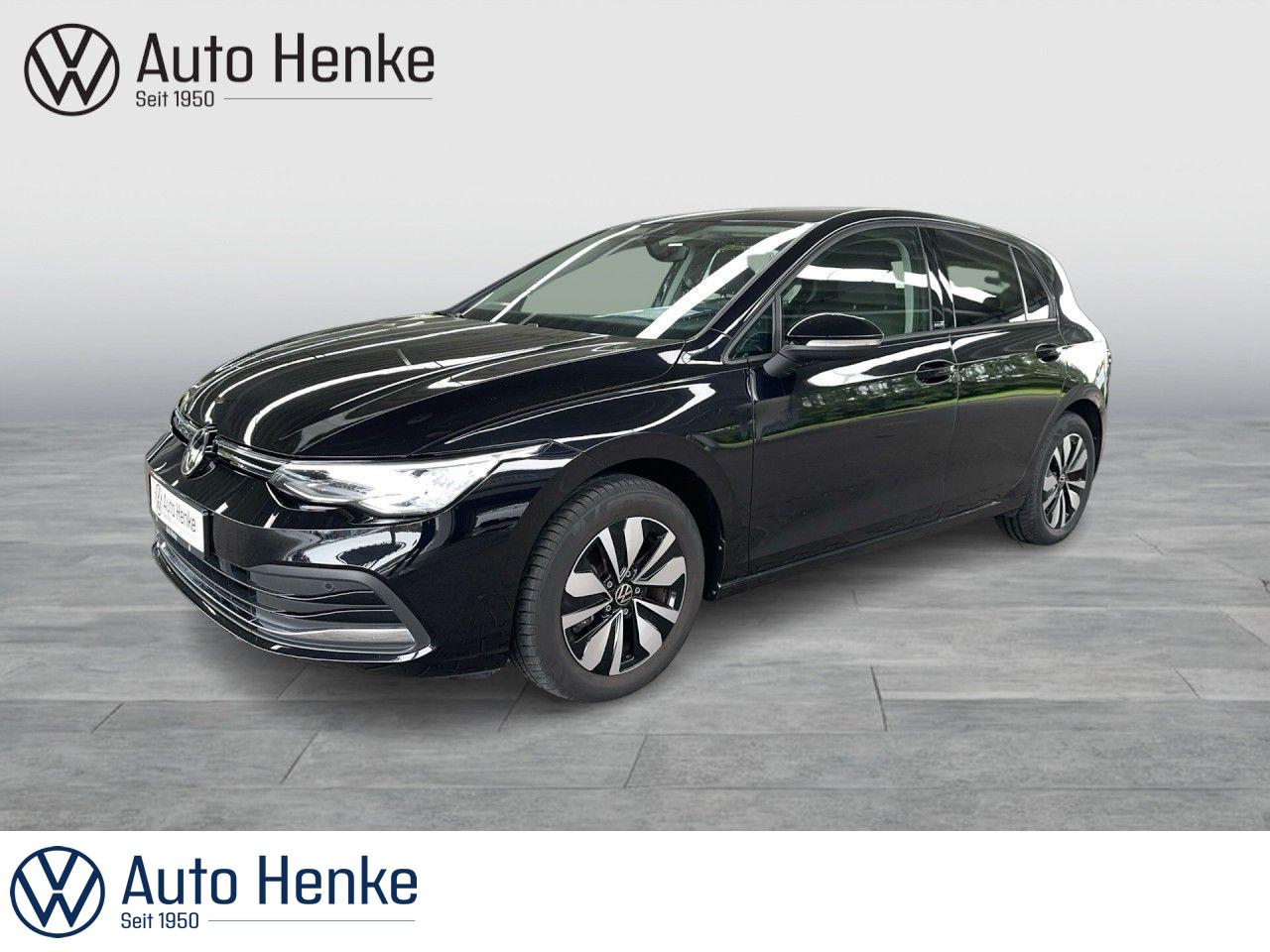Volkswagen Golf VIII 1.5 eTSI NAVI + REAR VIEW + DSG + ACC
