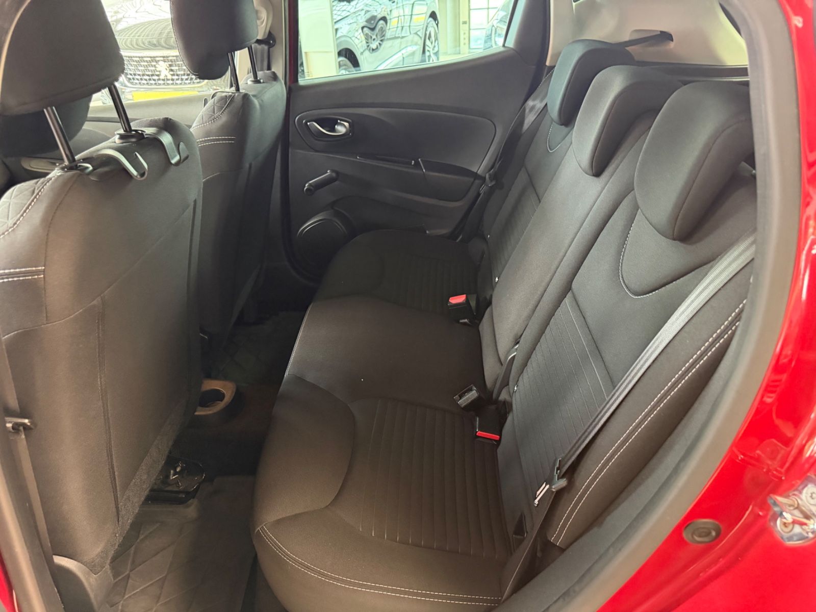 Fahrzeugabbildung Renault Clio IV Limited