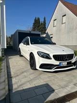 Mercedes-Benz Mercedes-AMG C 63 S PANO/carbon/Burmester/Headup - Mercedes-Benz C 63 AMG in Essen