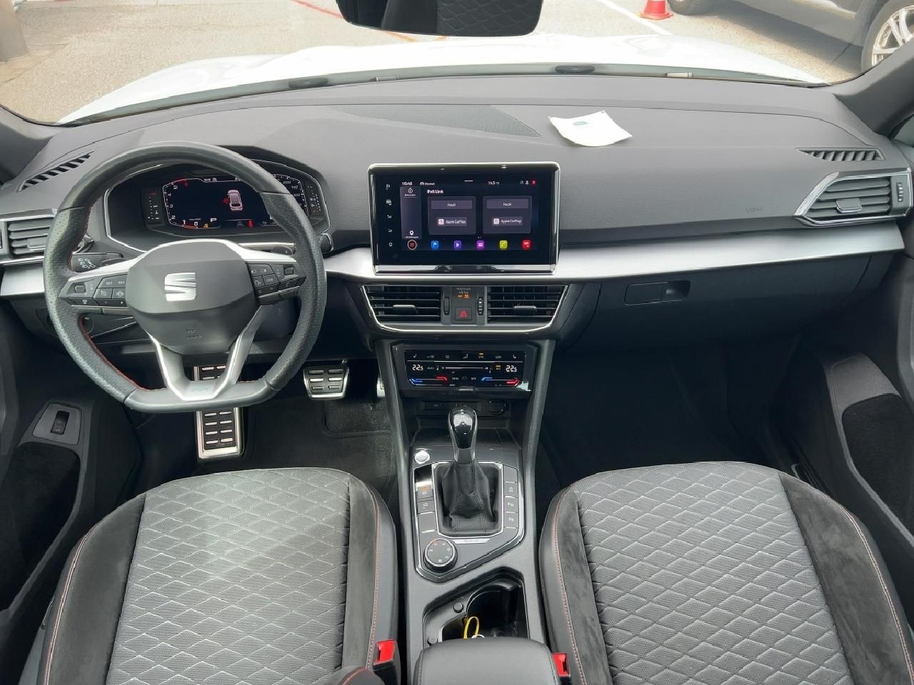 Fahrzeugabbildung SEAT Tarraco FR 4Drive inkl. AHK