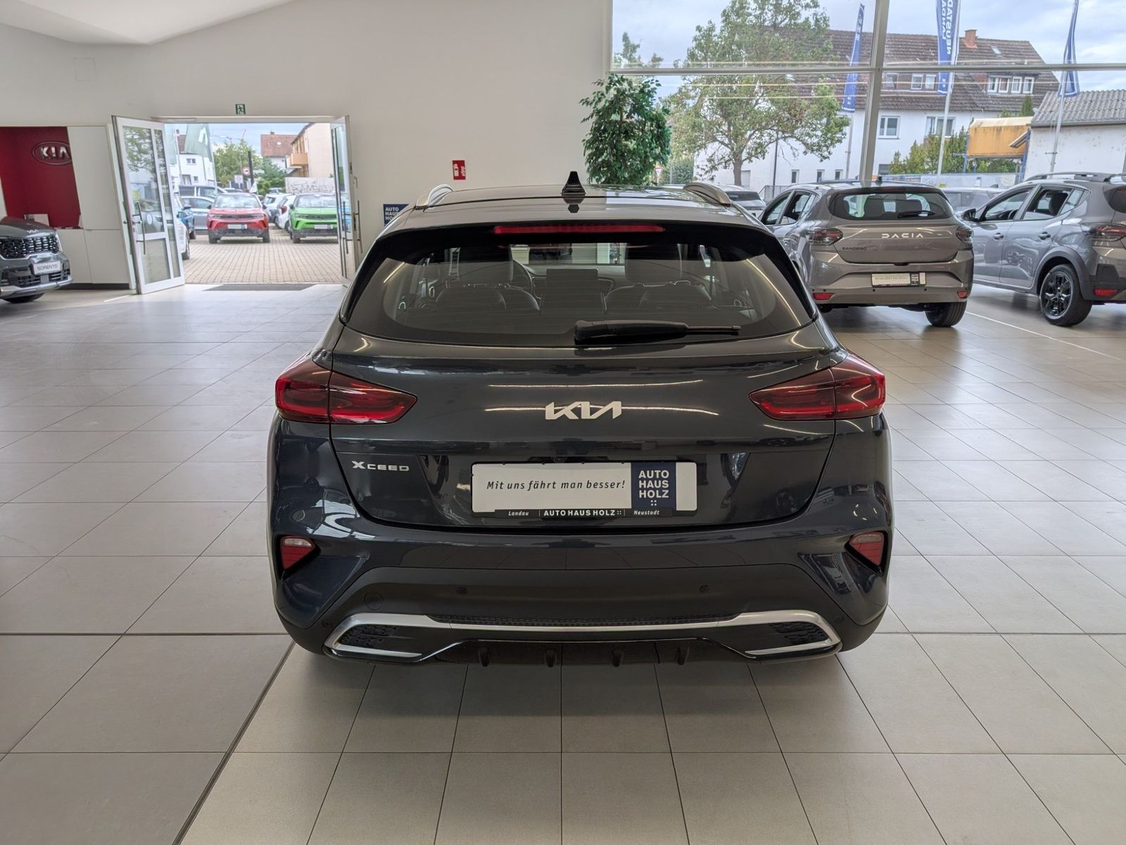KIA XCeed 1.6D 48V Spirit Xclusive Glasdach – Bild 3