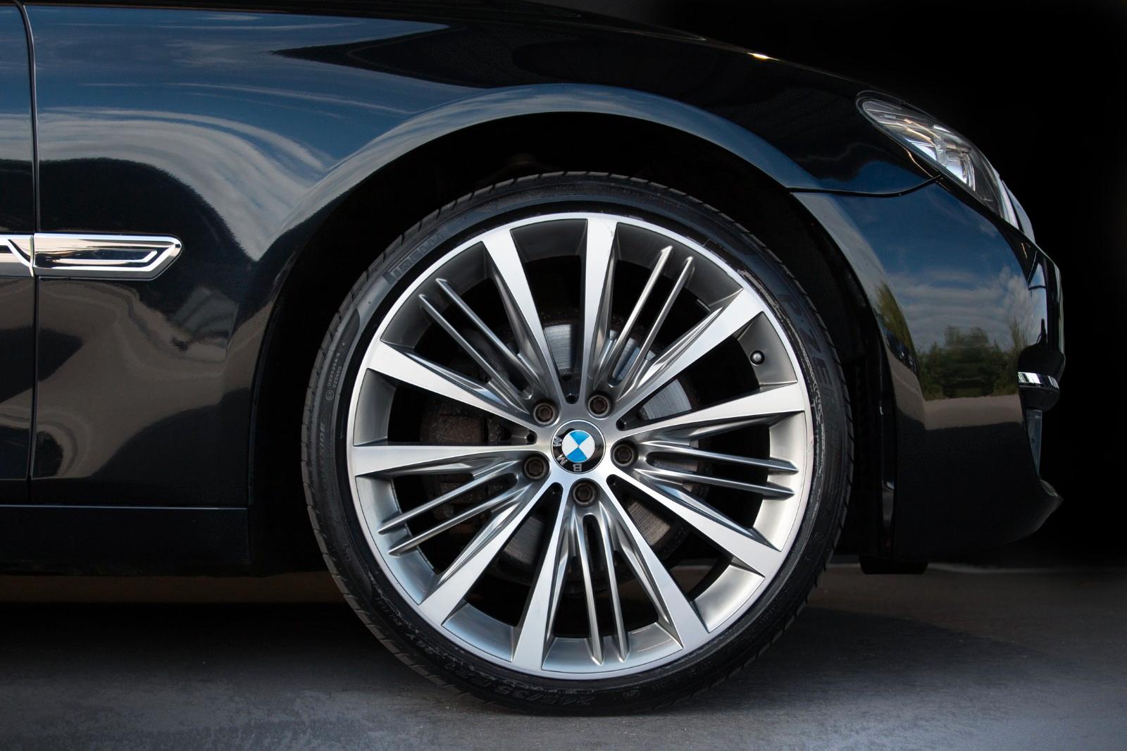 BMW 730d xDRIVE 3.0 258ch BVA - ATTELAGE PIVOTANT - AFFICHAGE TÊTE HAUTE - CUIR NAPPA - ACC - CHAUFFAGE AUXILIAIRE