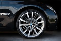BMW 730d xDrive AHK HUD - TOP Ausstattung Unfallfrei