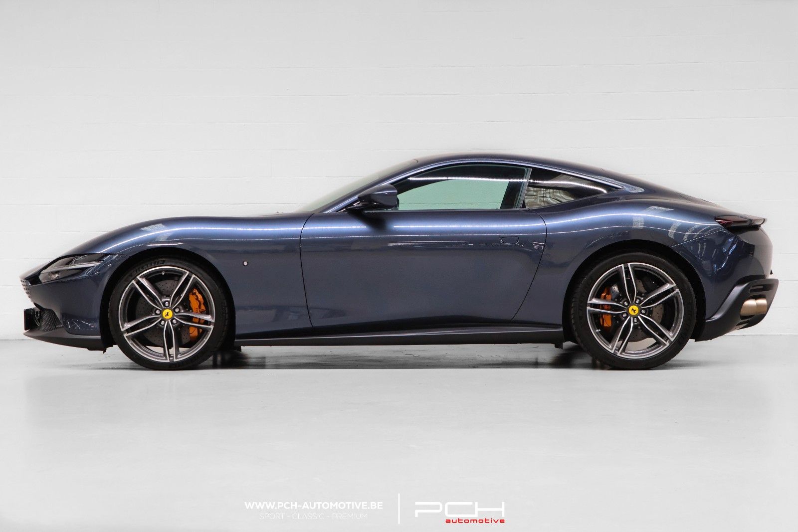 Ferrari Roma 3.9 V8 Bi-Turbo 620hp imagem 3