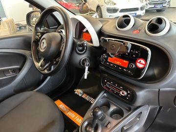 Smart ForFour Basis 52 kW *Klima*Radio*BT*Tempomat*