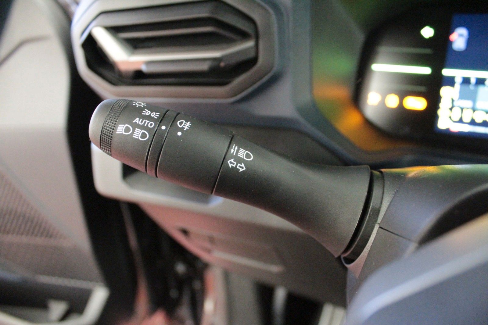 Fahrzeugabbildung Dacia Duster mild hybrid 130 Expression #15176