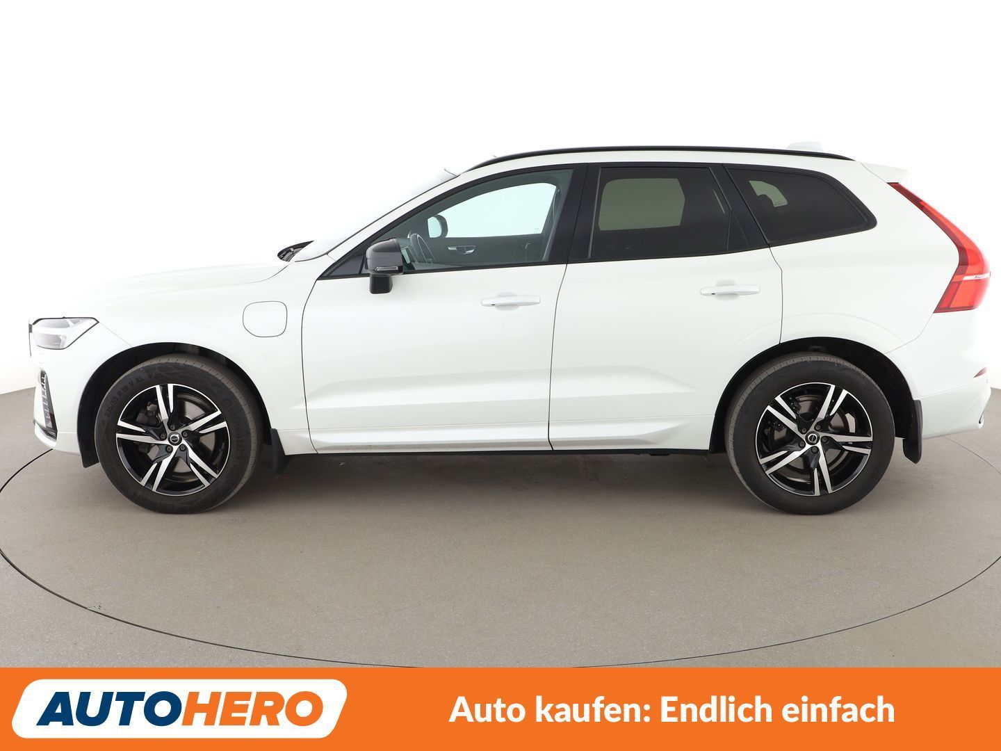 Volvo XC60 2.0 T6 Plug-in Hybrid R Design AWD imagem 3
