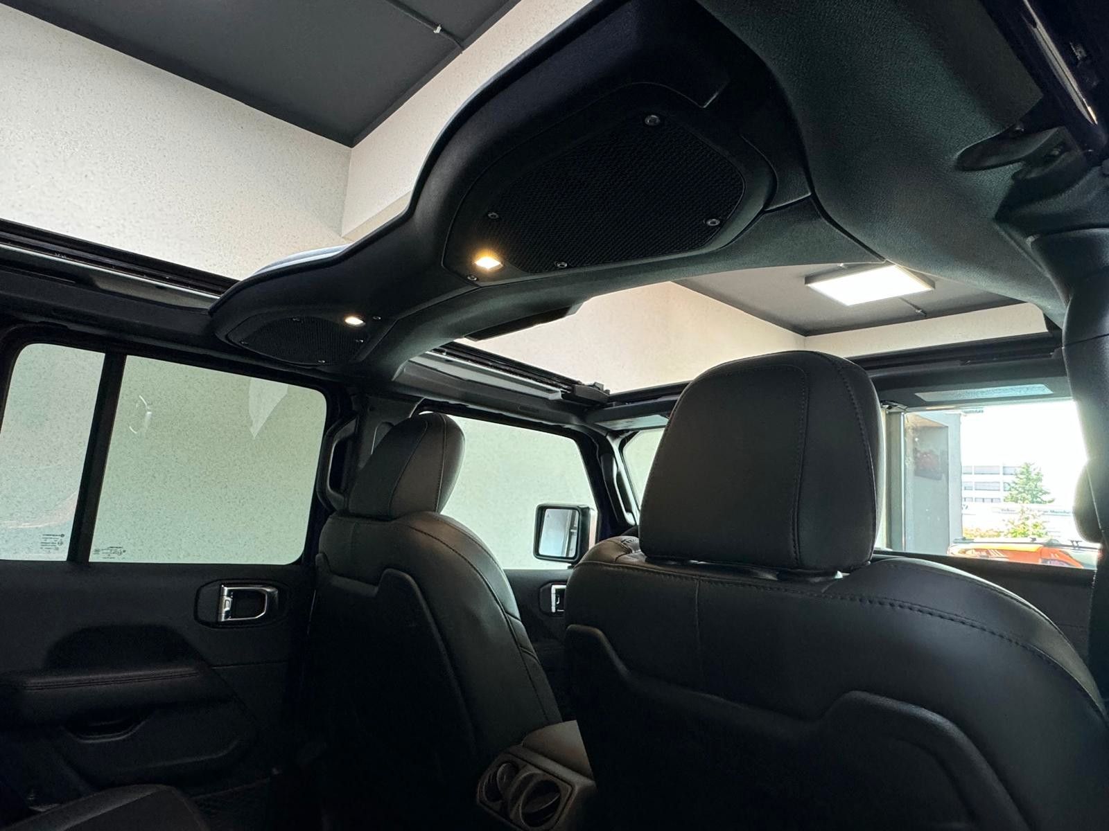 Fahrzeugabbildung Jeep MOAB 392-6.4L HEMI V8-WINDE-SKY ONE-35"