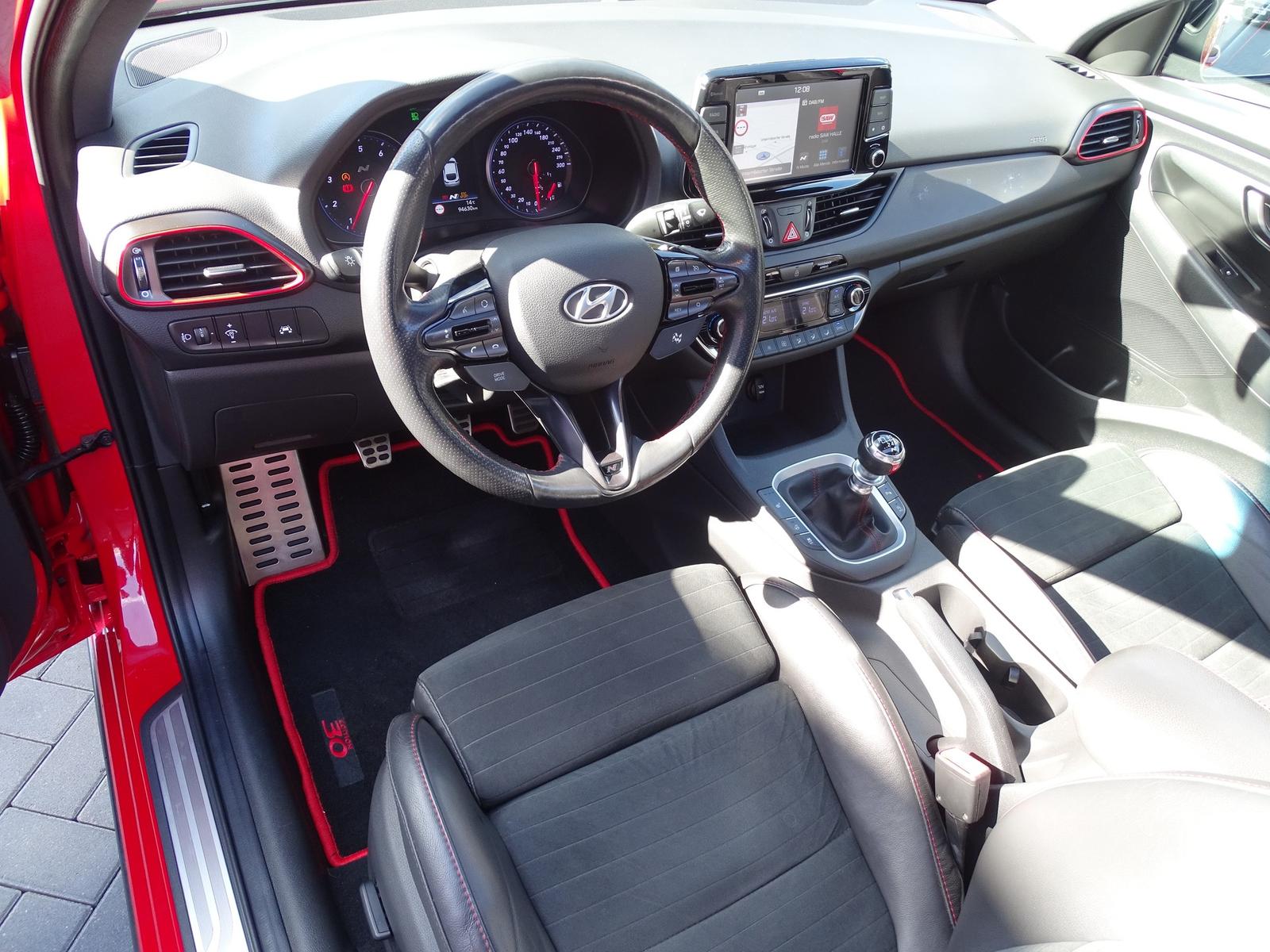 Hyundai i30 2.0 T-GDI N Performance LED Navi Panorama