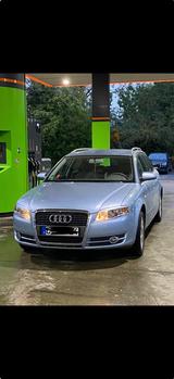 Audi A4 1.6 Avant - - Audi A4 mit Benzin-Antrieb: Kombi, 1.6
